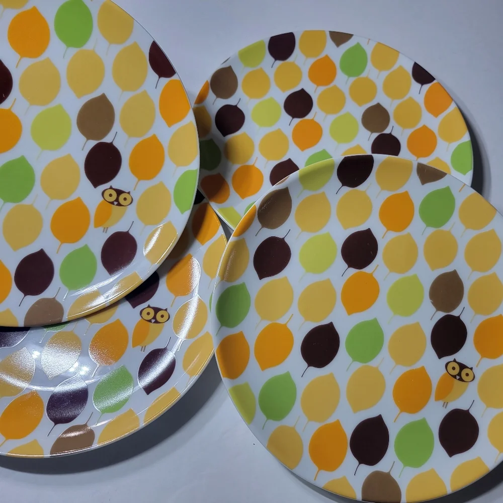 Set of 4 Little Hoot Owl Plates Rachael Ray Owl Plates, 8